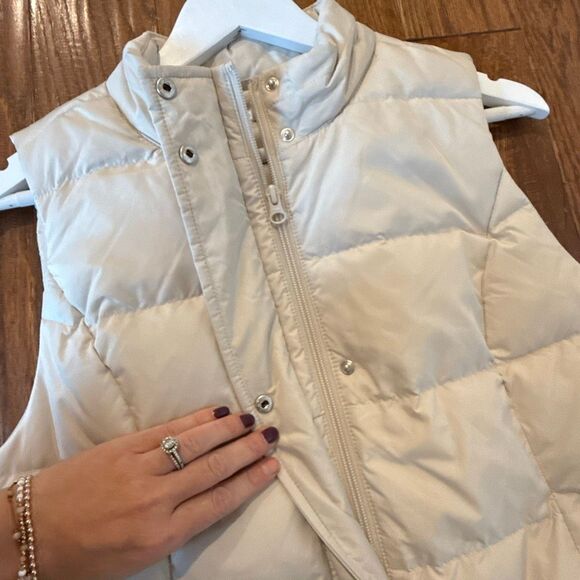 J.Jill Down Puffer Longline Vest taupe size small - Picture 8 of 10